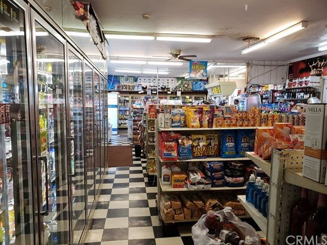 9135 State Rte 140, Planada, CA 95365